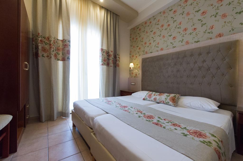 Olympic Hotel Parga Room photo