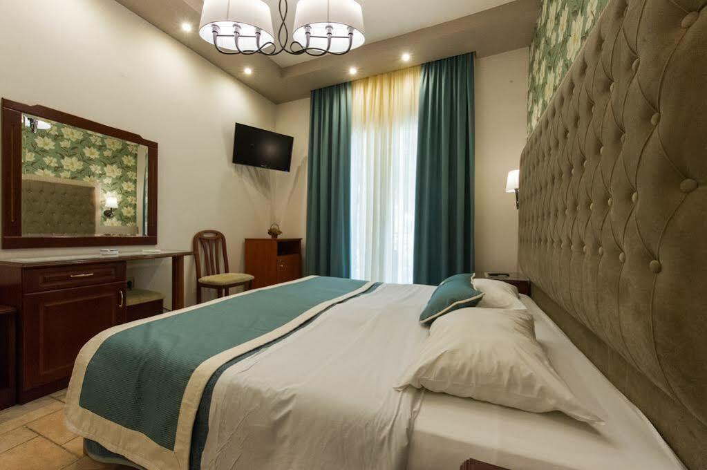 Olympic Hotel Parga Exterior photo
